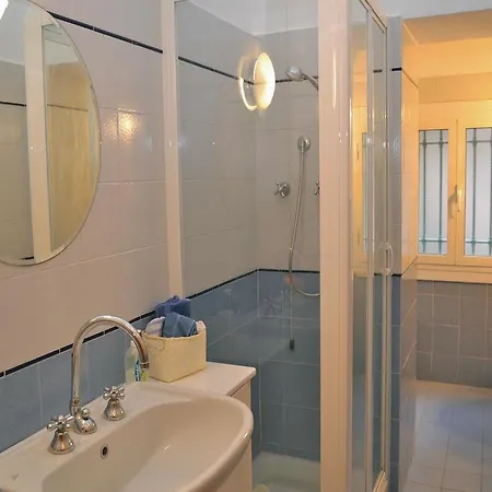 Three-bedroom -ge- 05 Apartman *